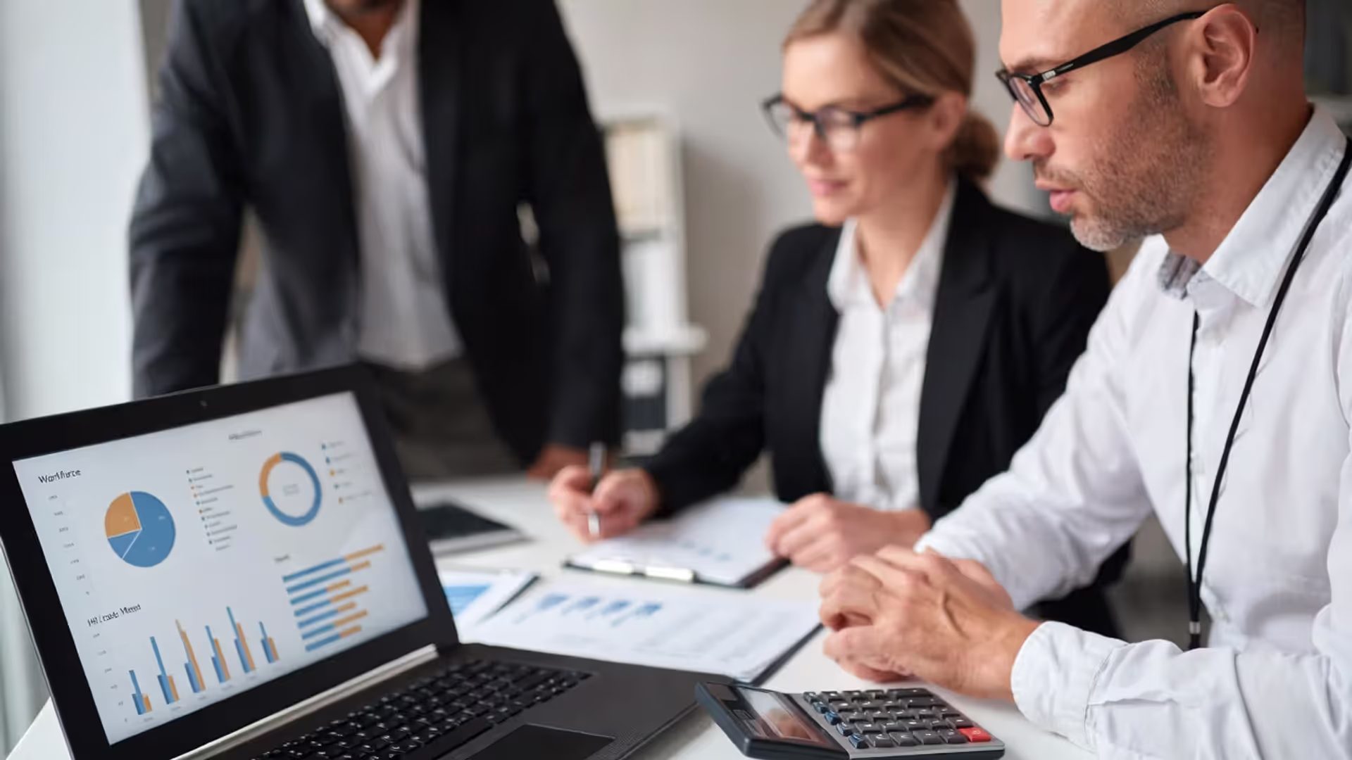 HR Metrics Guide — What to Track for Workforce Performance